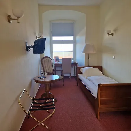 Hotel Burg 3*