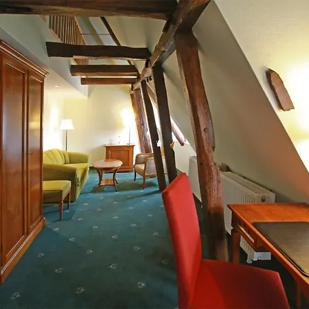 Burg Hotel 3*