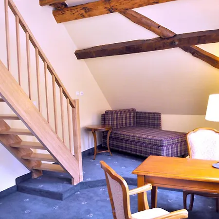 Burg 3* Warberg